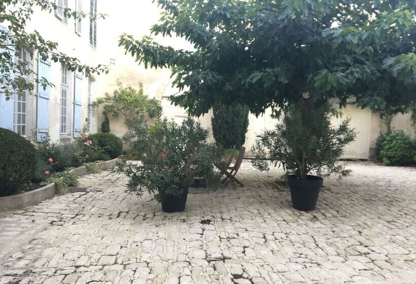 B&b Le Jardin De Carco