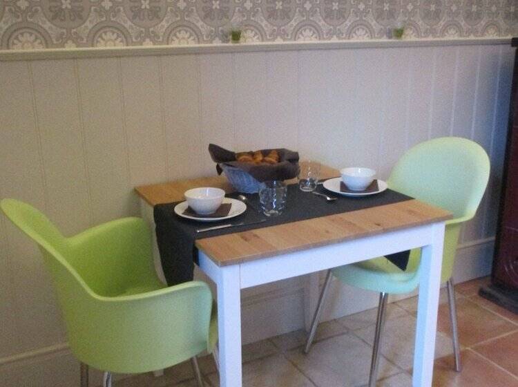 Bed and Breakfast Au Prieuré Saint Jean