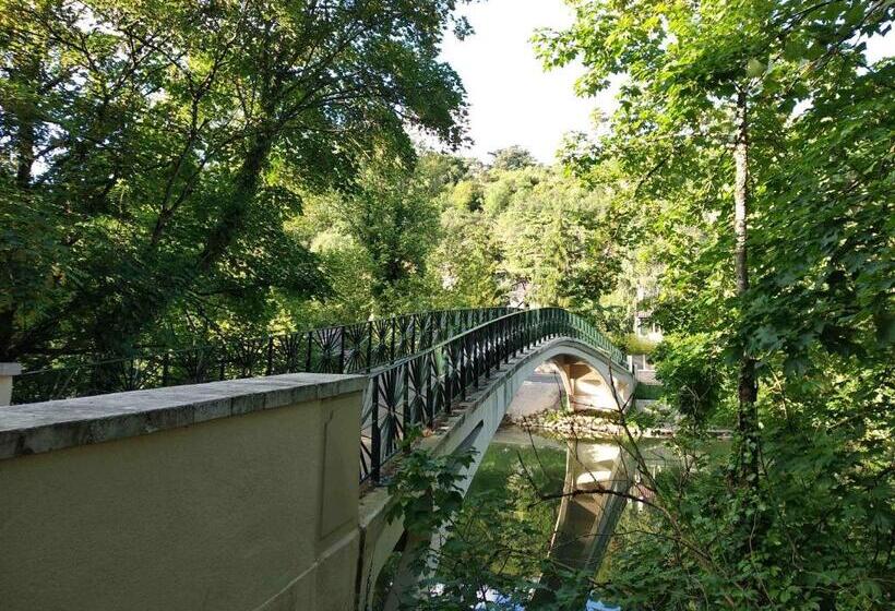 Bed and Breakfast Clos Des Moulins
