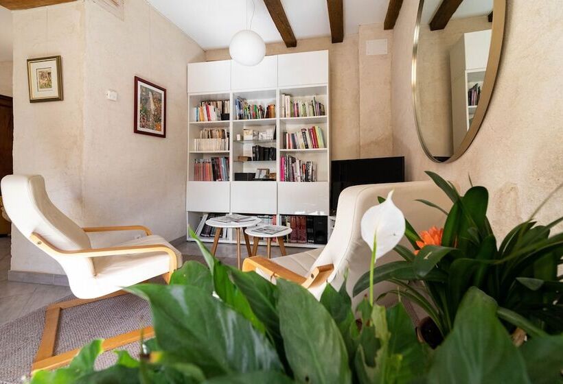 Bed and Breakfast Clos Des Moulins