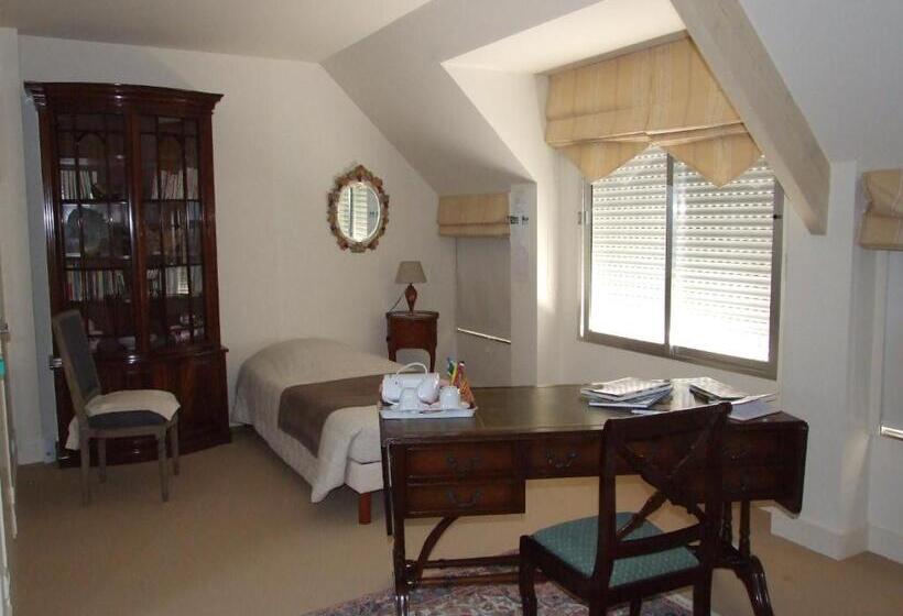 مبيت وإفطار Il Giardino F Heudier ,e Decourcy ,tessy Sur Vire Manche