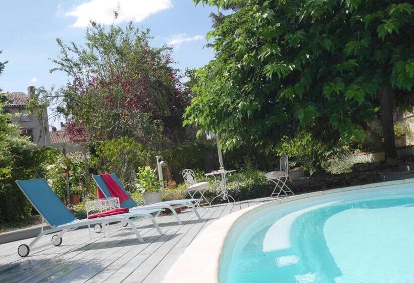 مبيت وإفطار L Arbre D Ange