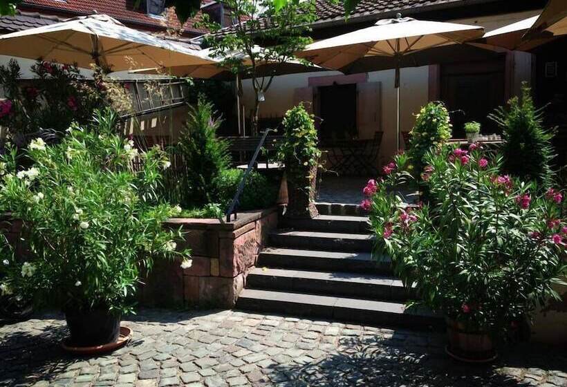 مبيت وإفطار L Ours