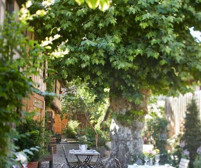 مبيت وإفطار L Ours