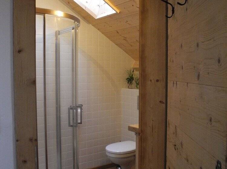 مبيت وإفطار L Ours