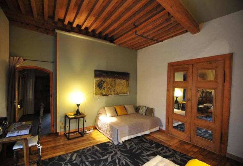 Bed and Breakfast La Demeure Du Lac De Fugeres