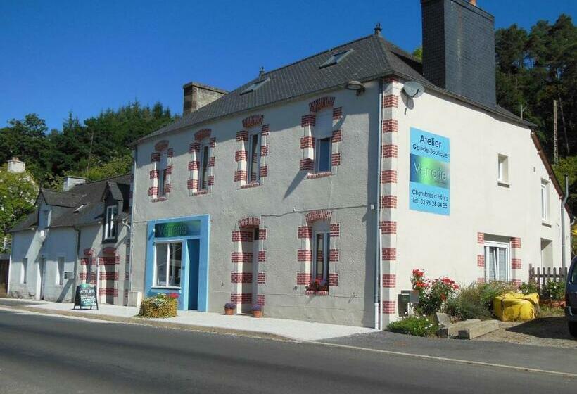 مبيت وإفطار La Verrerie De Guerlédan