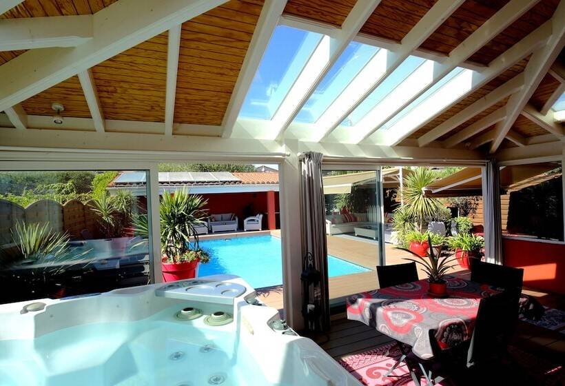 ベッドアンドブレックファースト La Villa Léa