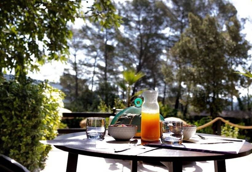 ベッドアンドブレックファースト La Villa Tosca