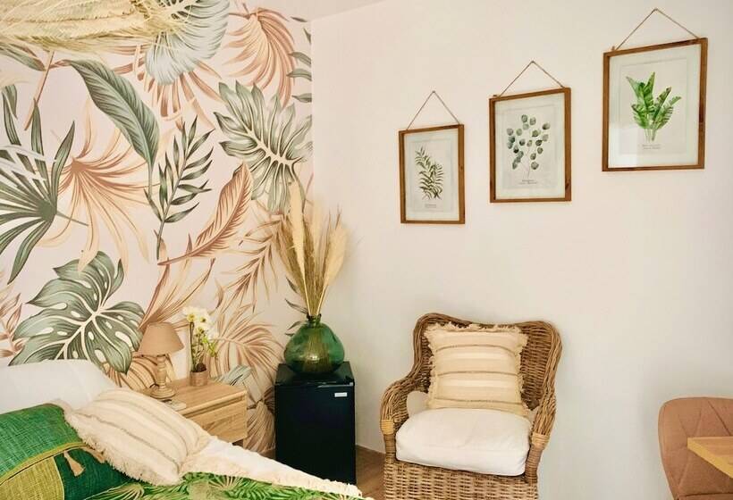 ベッドアンドブレックファースト La Villa Tosca