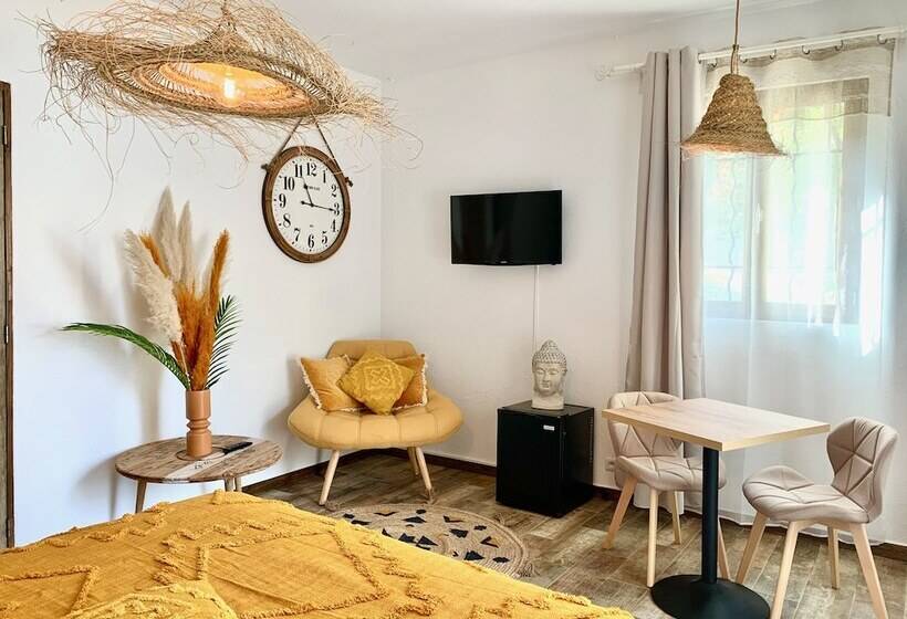 ベッドアンドブレックファースト La Villa Tosca