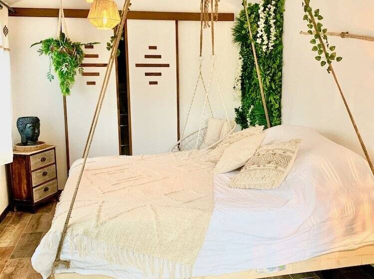 ベッドアンドブレックファースト La Villa Tosca