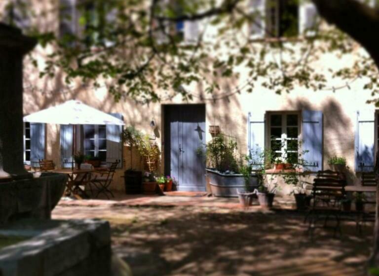 مبيت وإفطار Le Bargidou