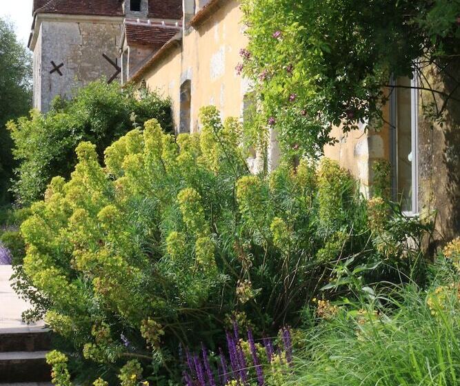 مبيت وإفطار Le Bourgis