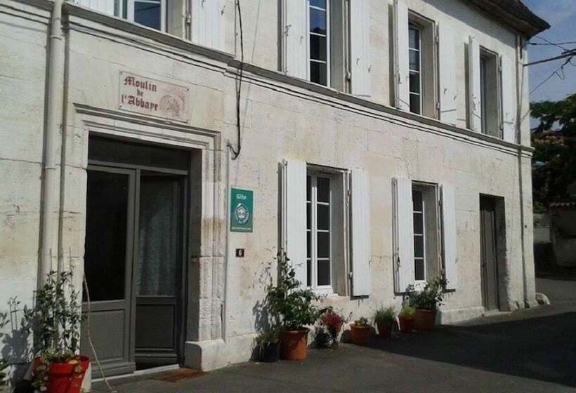 Bed and Breakfast Le Moulin De Bassac