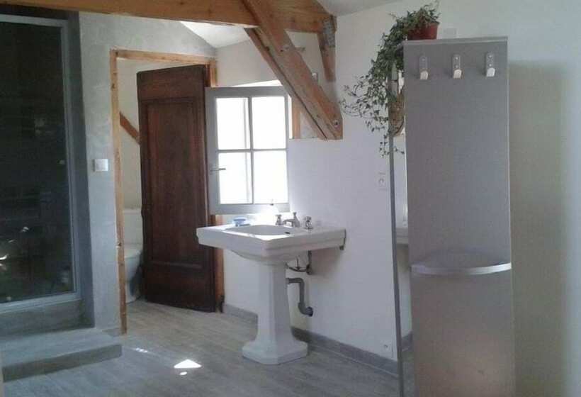 ベッドアンドブレックファースト Le Moulin De Bassac