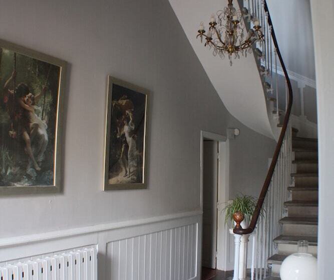 Bed and Breakfast Maison De Mallast