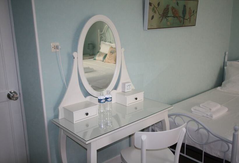 Bed and Breakfast Maison De Mallast