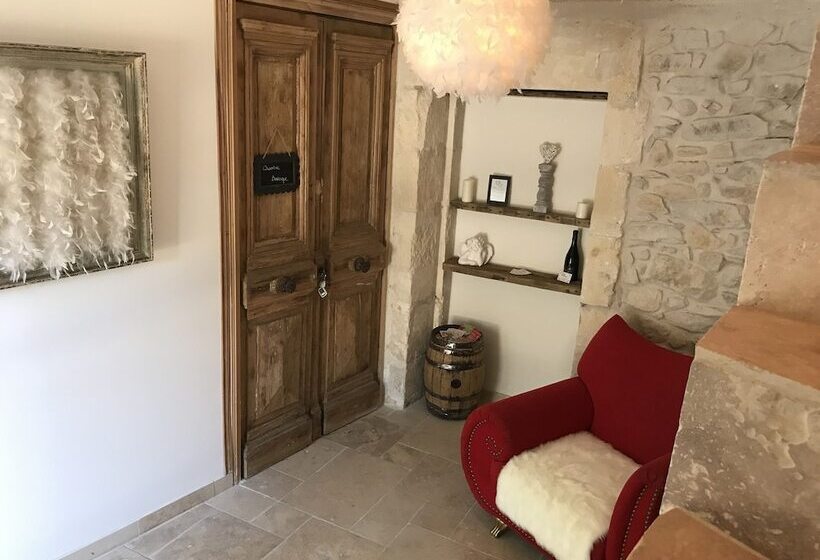 مبيت وإفطار O2suites