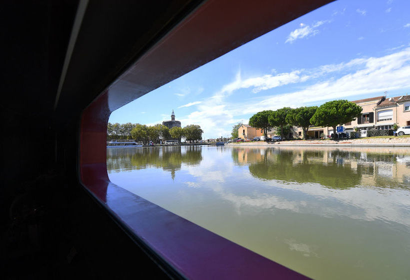 مبيت وإفطار Péniche Tic Et Tac