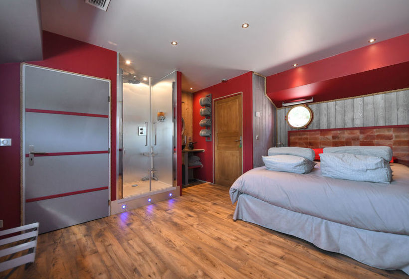 مبيت وإفطار Péniche Tic Et Tac