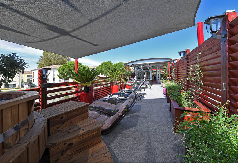 مبيت وإفطار Péniche Tic Et Tac