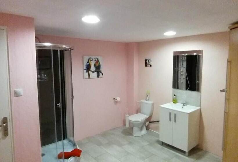 민박 Quillan La Vue Chambres D Hôtes