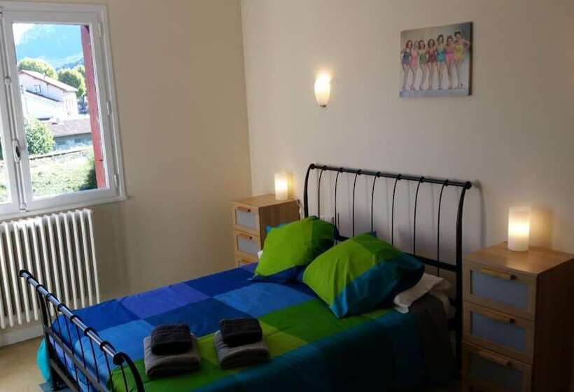 민박 Quillan La Vue Chambres D Hôtes