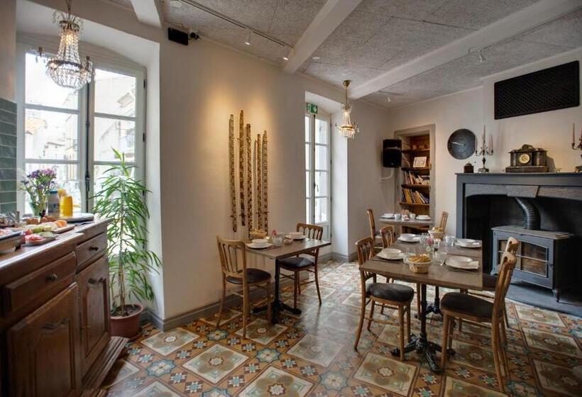 تختخواب و صبحانه Rue Galilee