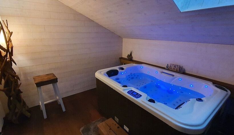 تختخواب و صبحانه Villa Bora Bora