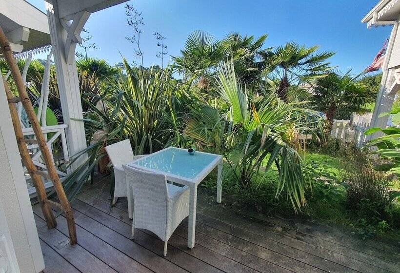 تختخواب و صبحانه Villa Bora Bora