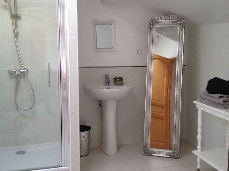 Gite Du Calme 3 Star Bed & Breakfast Cognac