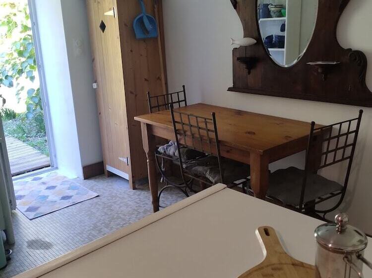 Gite Du Calme 3 Star Bed & Breakfast Cognac