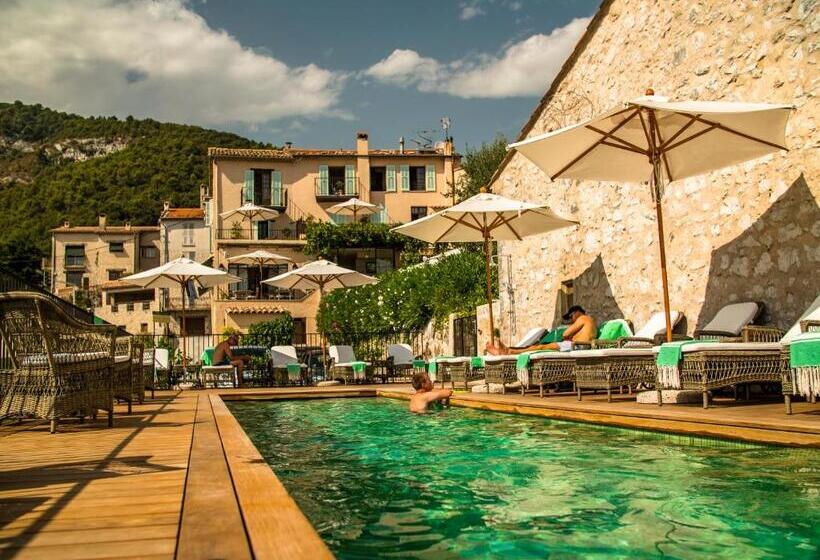 فندق Auberge De Tourrettes