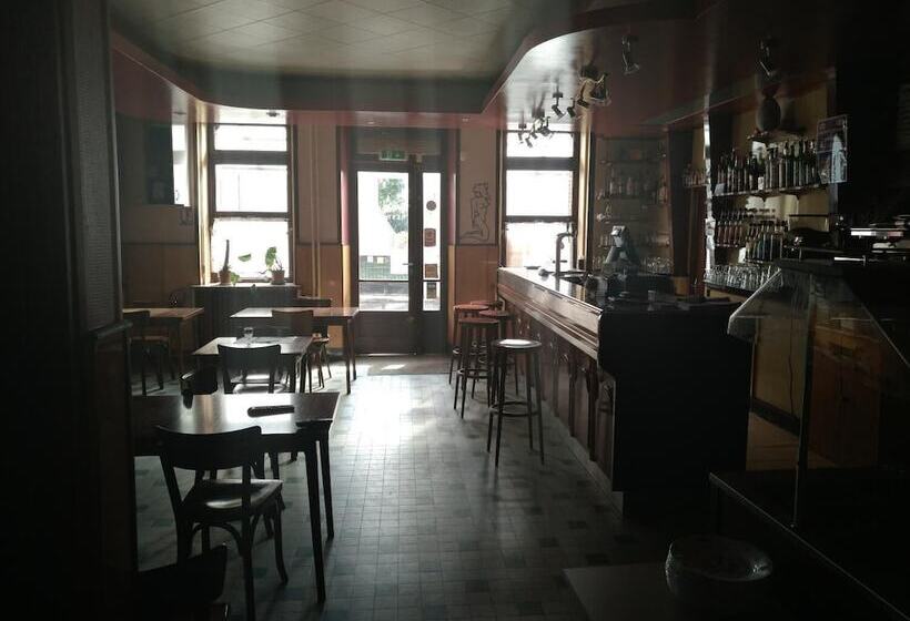 ホテル Auberge Du Vieux Moulin