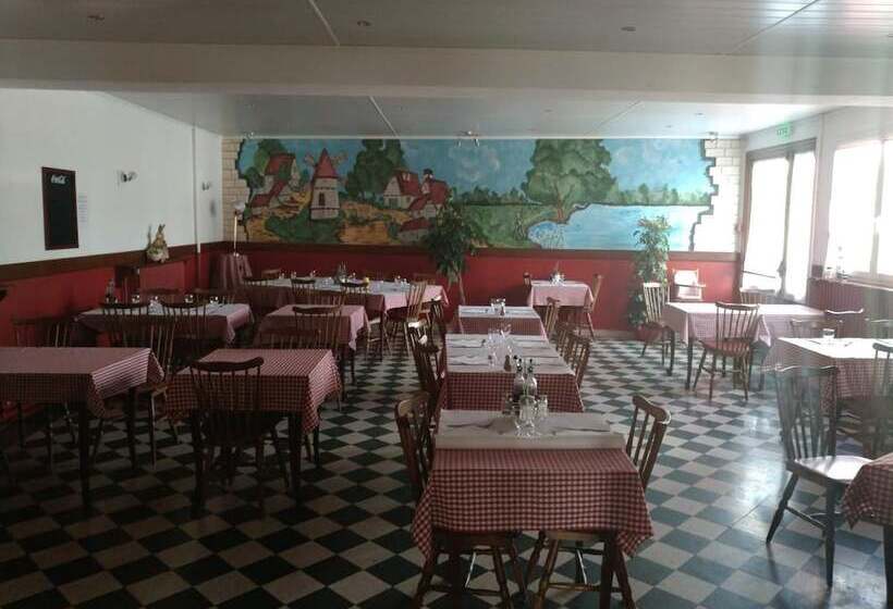 ホテル Auberge Du Vieux Moulin