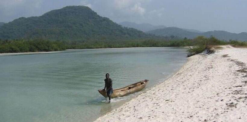 هتل Barmoi