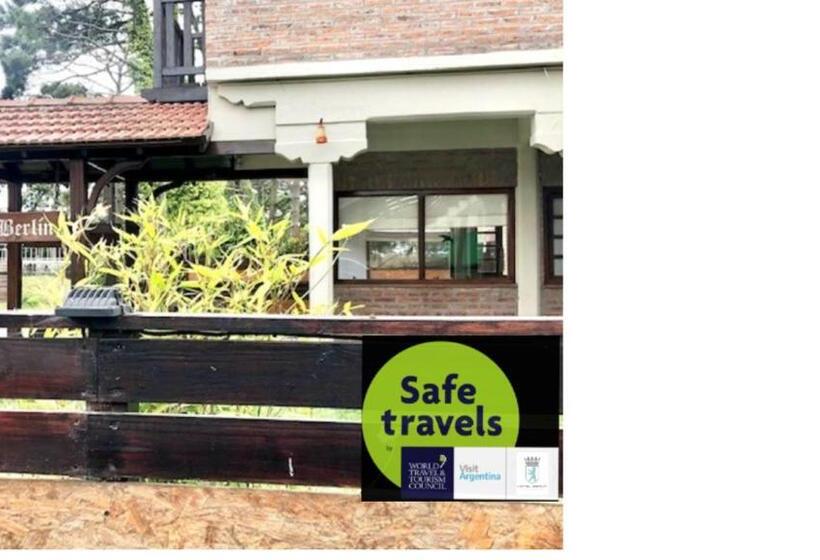 ホテル Berlin Pinamar