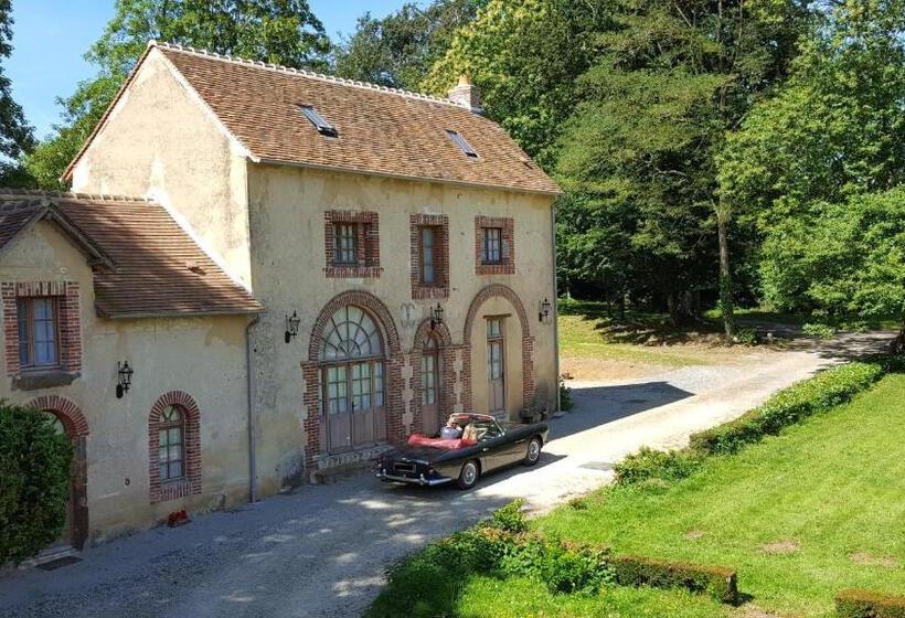 호텔 Des 4 Continents Le Mans