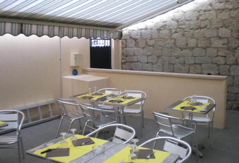 בית מלון כפרי Dg