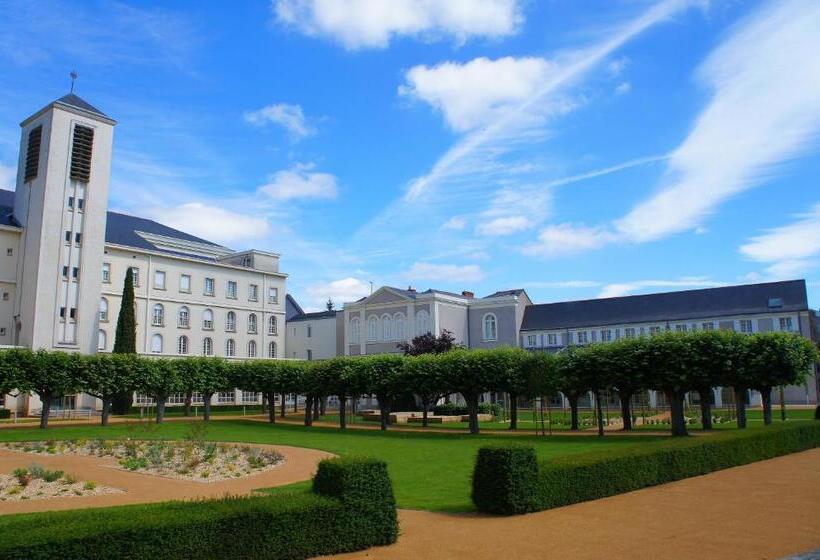 Отель Hostellerie Bon Pasteur