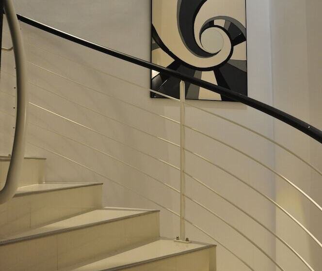 בית מלון כפרי Hôtel De La Seine