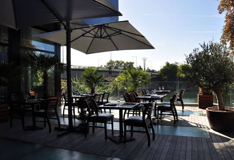 בית מלון כפרי Hôtel De La Seine