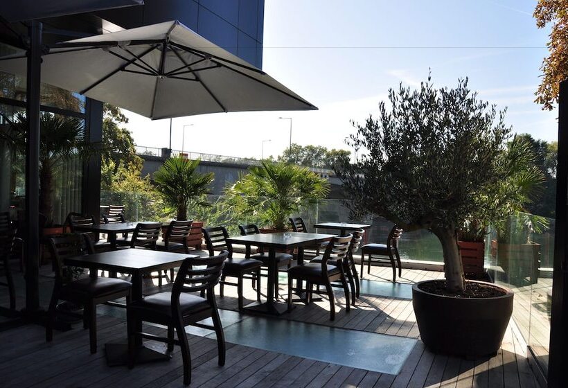 בית מלון כפרי Hôtel De La Seine