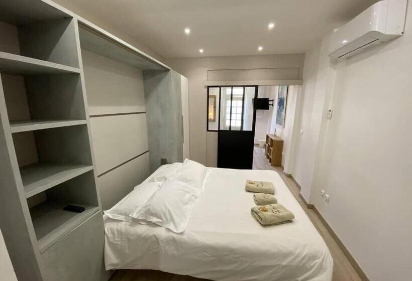 Отель L Arche De Porquerolles