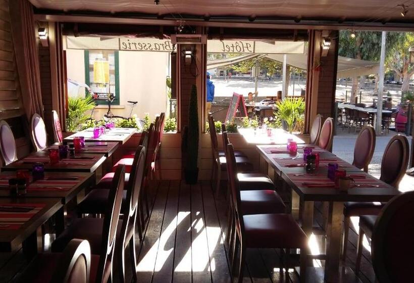 Отель L Arche De Porquerolles