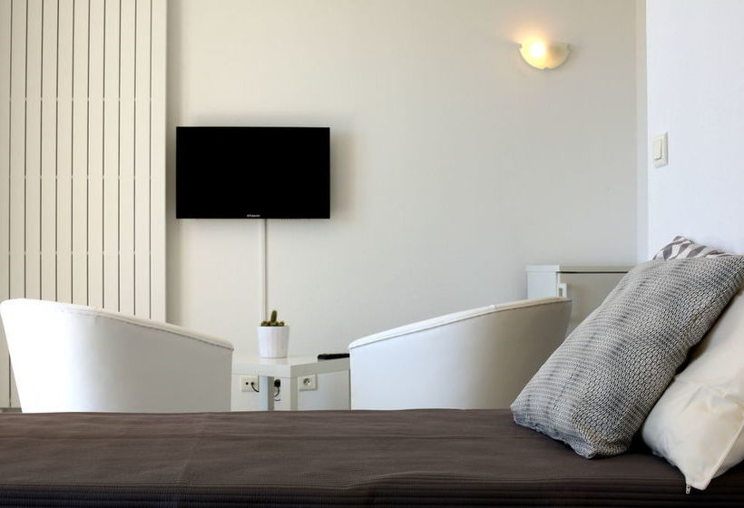 Отель La Tournerie