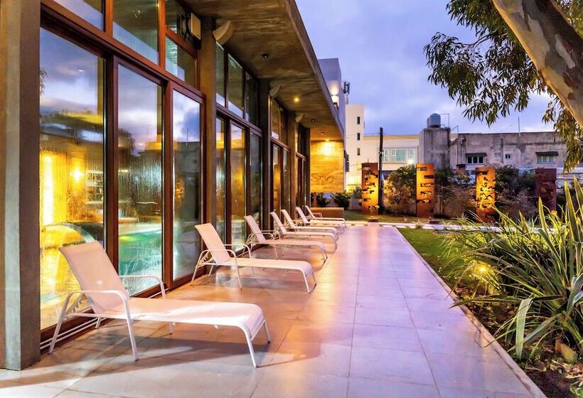 O2 Hotel Valeria Del Mar