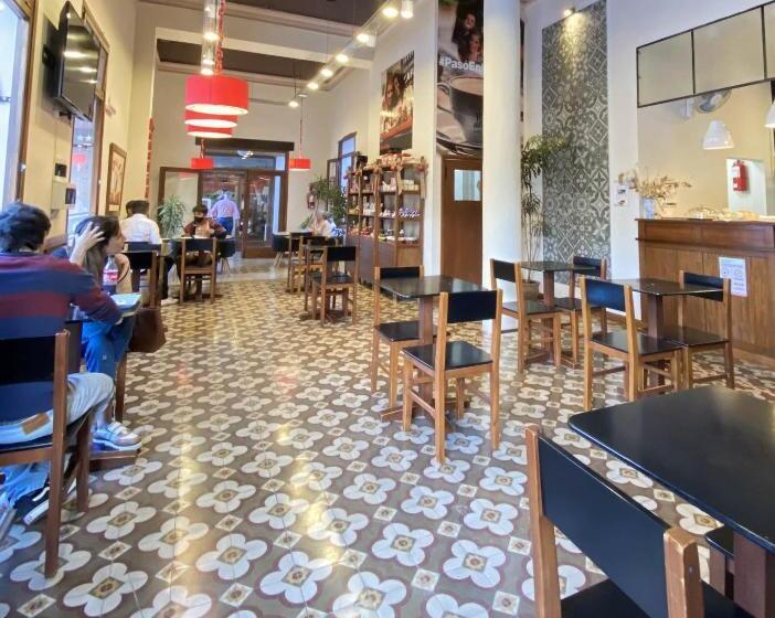 هتل Plaza Cafayate