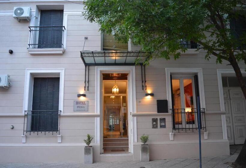 هتل Praga